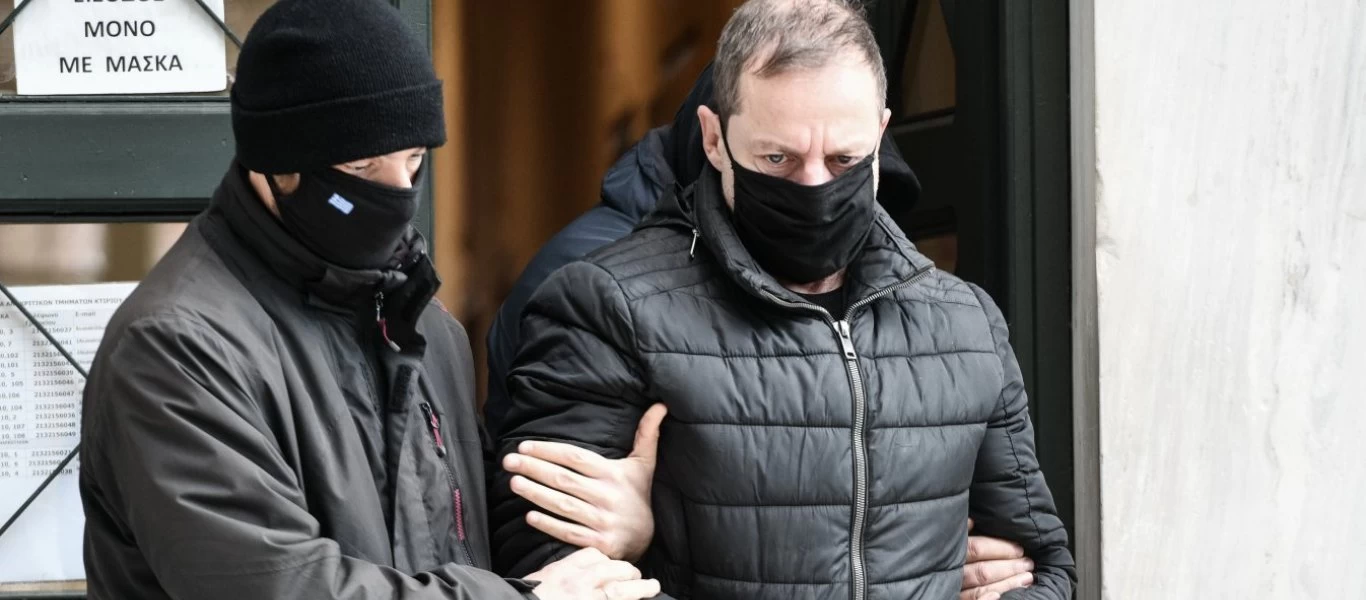 Έφτασε στην ανακρίτρια ο Δ.Λιγνάδης: Προκλητικότητες με περί «επαγγελματίες ομοφυλόφιλους» - Καταθέτει και ο Νίκος Σ.